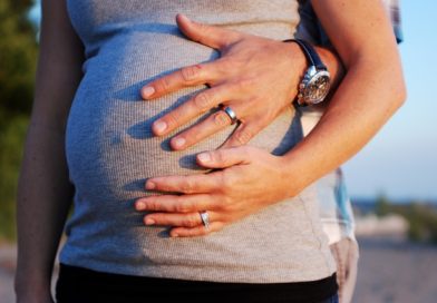 Soutien aux maternités en Finistère menacées de fermeture
